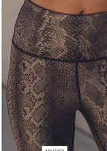 Load image into Gallery viewer, Python Snake  Print Pants
